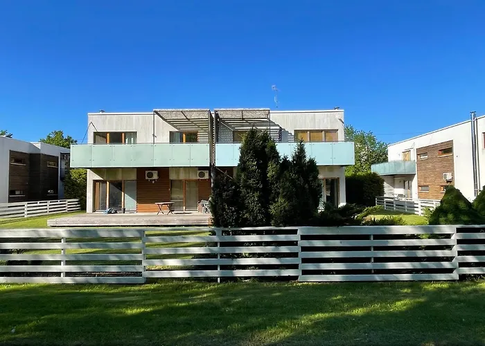 Papli With Seaview Balcony *