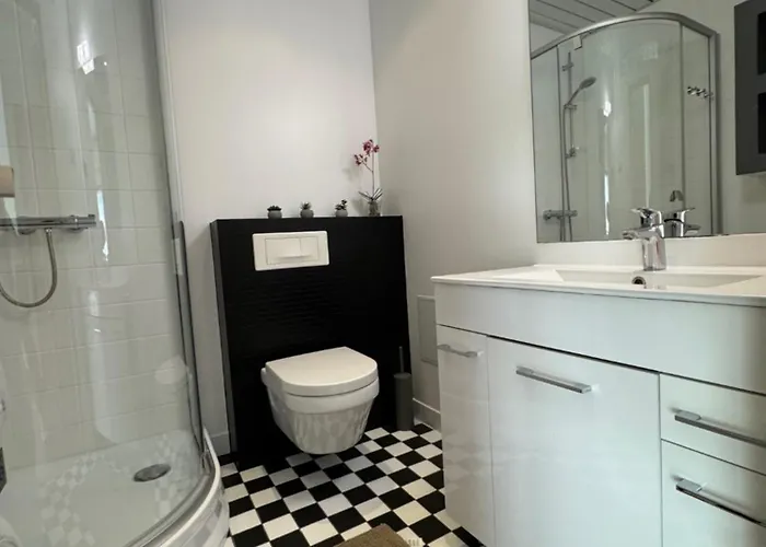 Apartment Papli With Seaview Balcony *